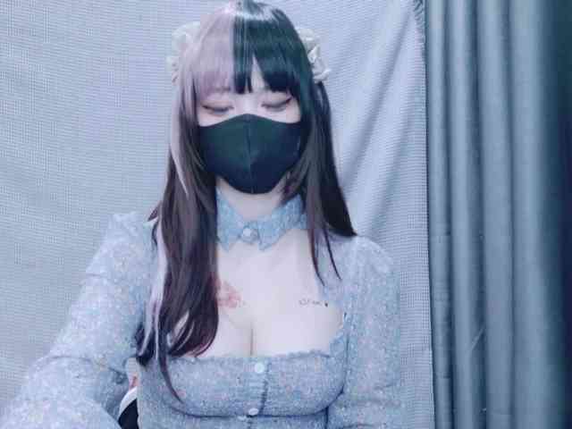 kiki-001 webcam