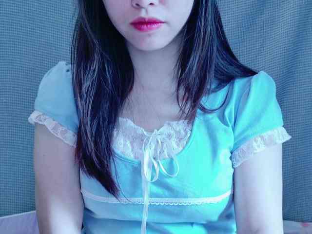 kiki-001 webcam