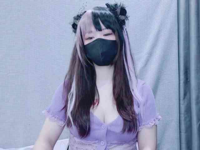 kiki-001 webcam