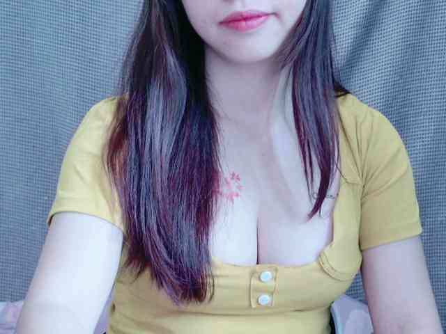 kiki-001 webcam
