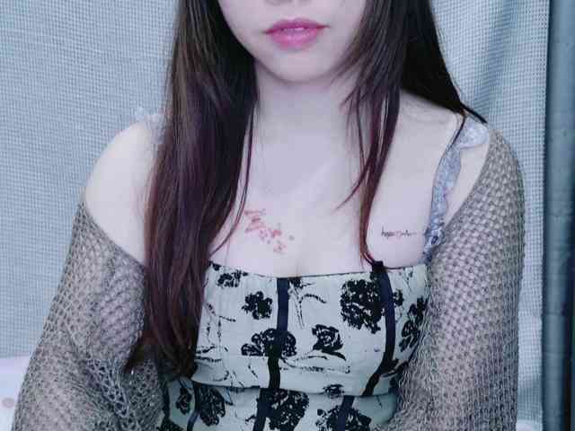 kiki-001 webcam