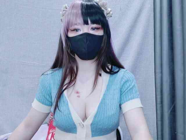 kiki-001 webcam