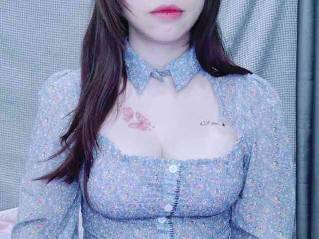 kiki-001 webcam