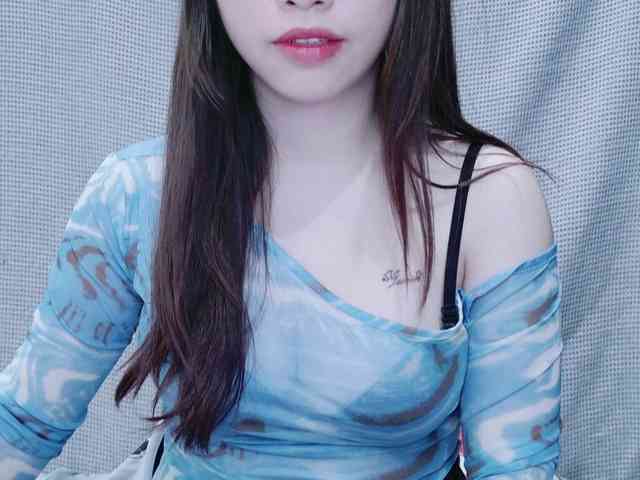 kiki-001 webcam