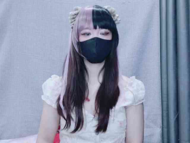 kiki-001 webcam