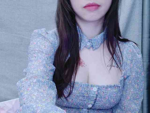 kiki-001 webcam
