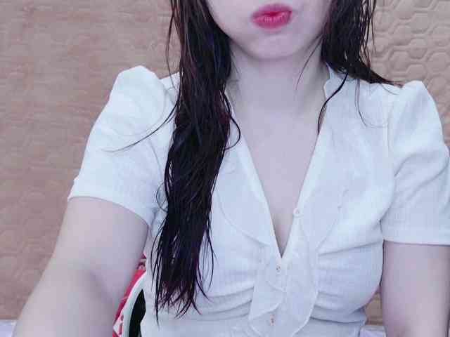 kiki-001 webcam