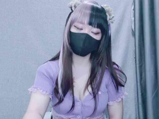 kiki-001 webcam