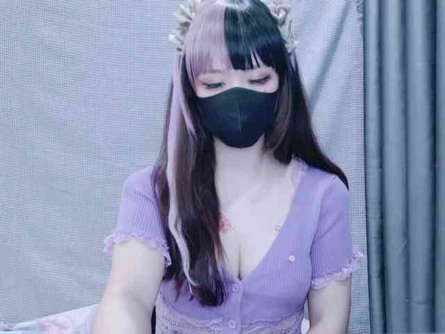 kiki-001 webcam