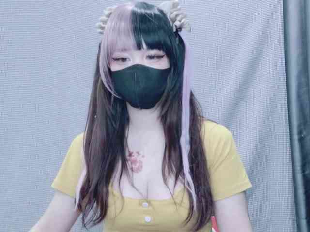 kiki-001 webcam