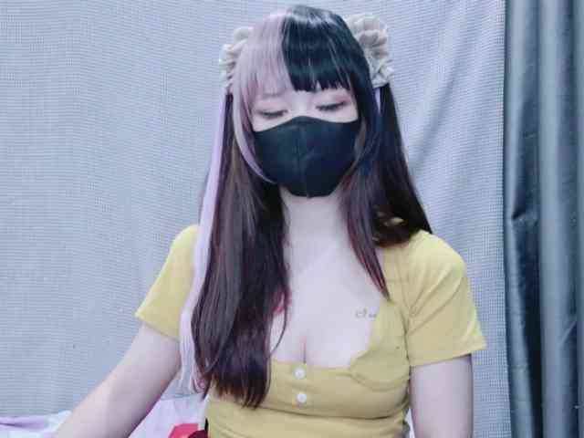 kiki-001 webcam