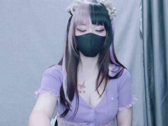 kiki-001 webcam