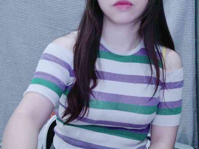 kiki-001 webcam