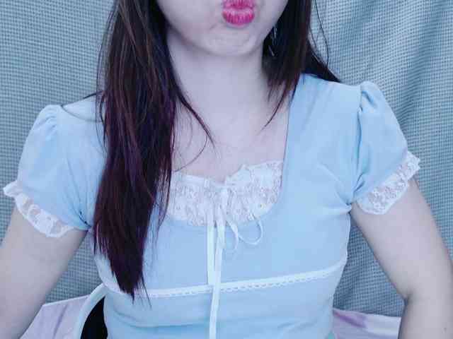 kiki-001 webcam