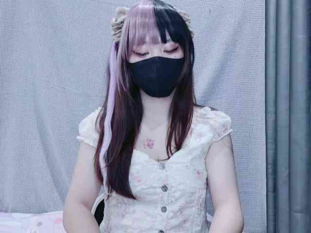 kiki-001 webcam