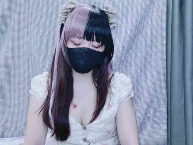 kiki-001 webcam