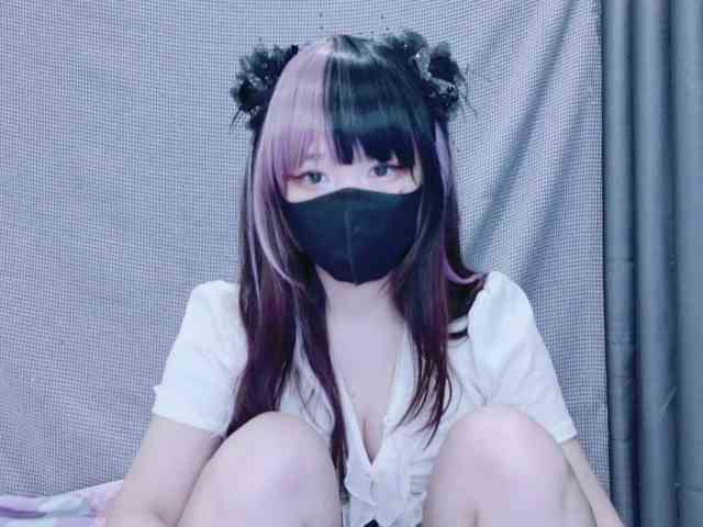 kiki-001 webcam
