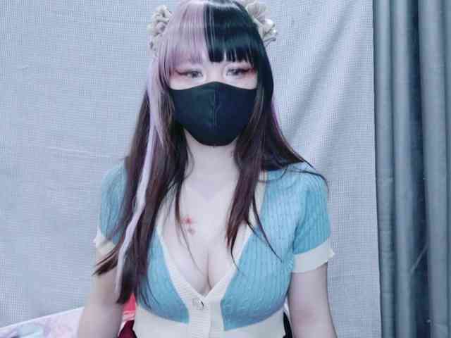 kiki-001 webcam