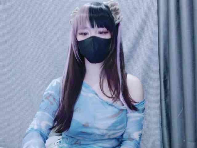 free live webcam Kiki-001