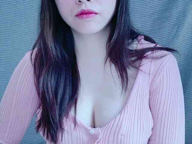 kiki-001 webcam