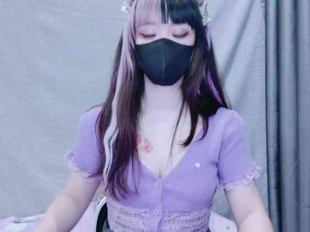 kiki-001 webcam