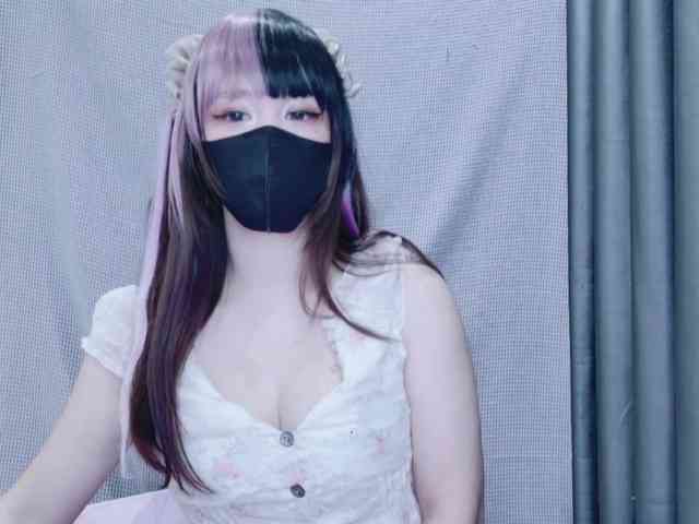 kiki-001 webcam