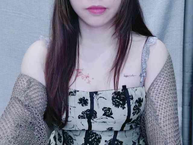 kiki-001 webcam