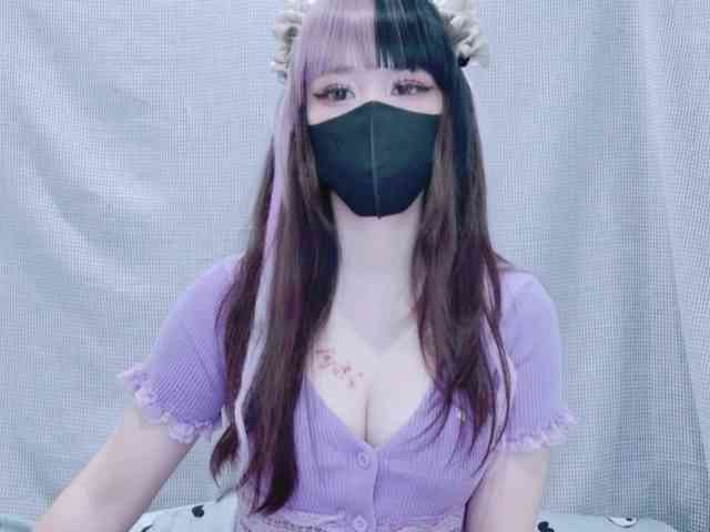 kiki-001 webcam