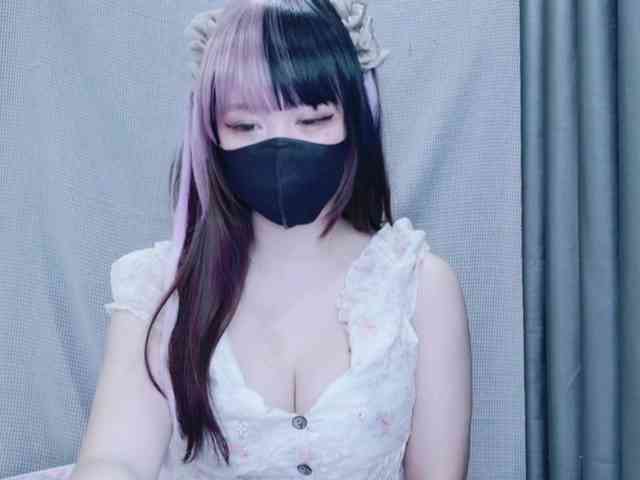 kiki-001 webcam
