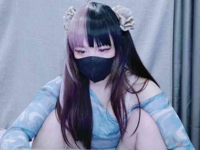kiki-001 webcam