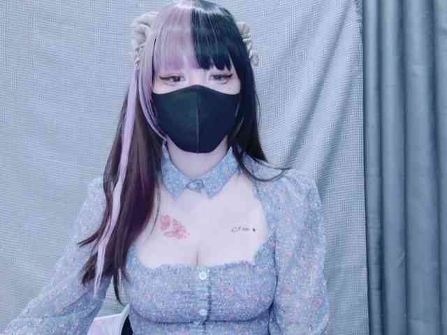 kiki-001 webcam