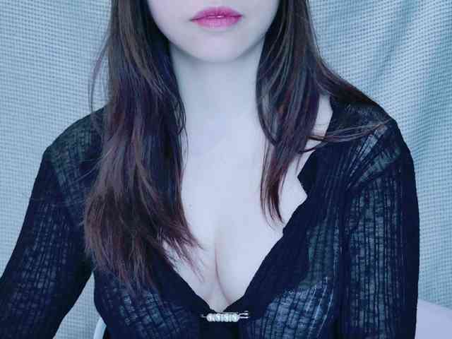 kiki-001 webcam