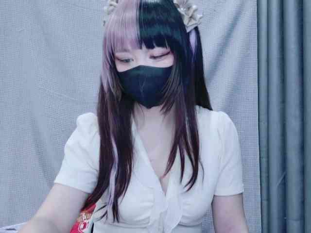kiki-001 webcam