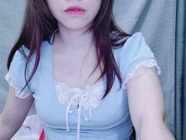 kiki-001 webcam