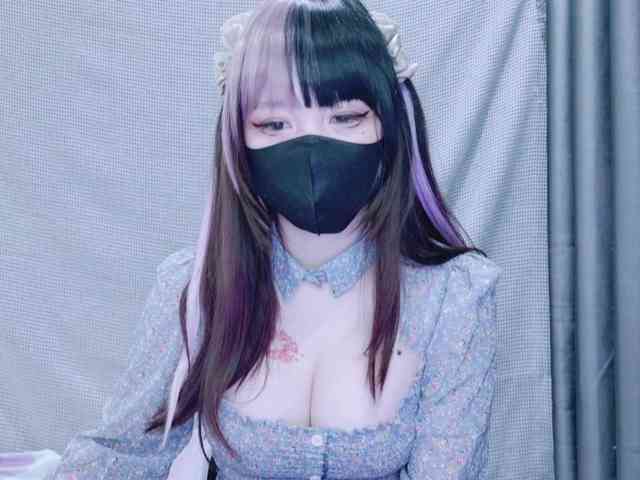 kiki-001 webcam