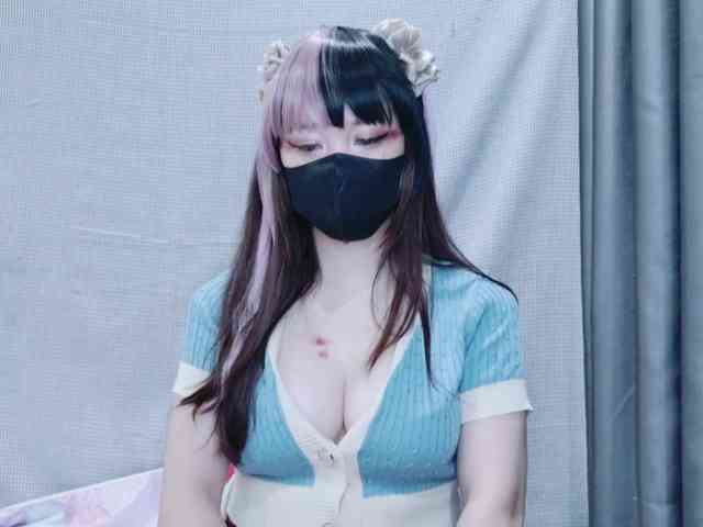 kiki-001 webcam