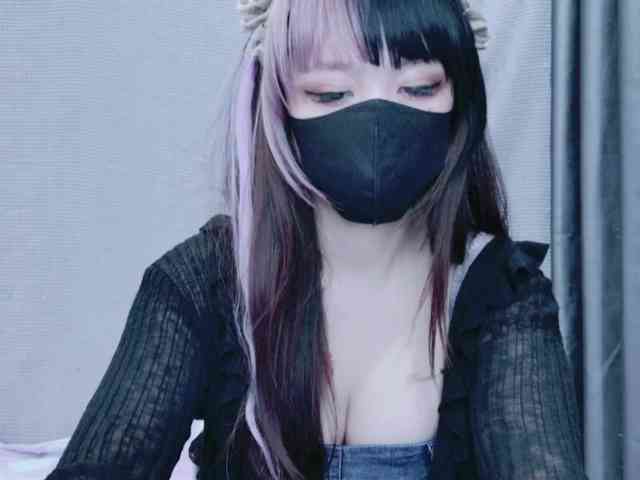 kiki-001 webcam
