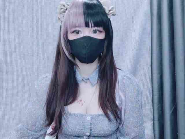 kiki-001 webcam