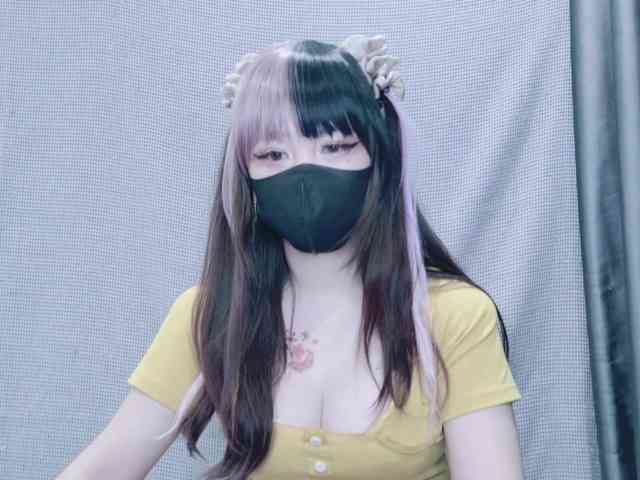 kiki-001 webcam