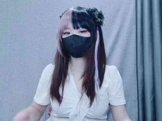 kiki-001 webcam
