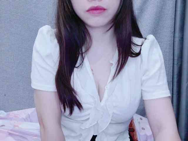 kiki-001 webcam