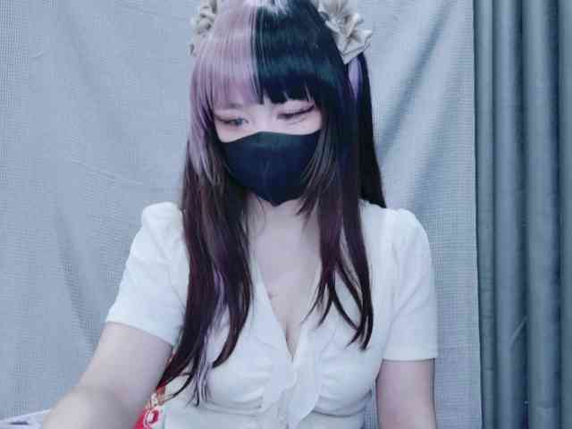 kiki-001 webcam