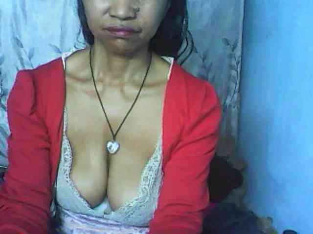Cute0403 webcam