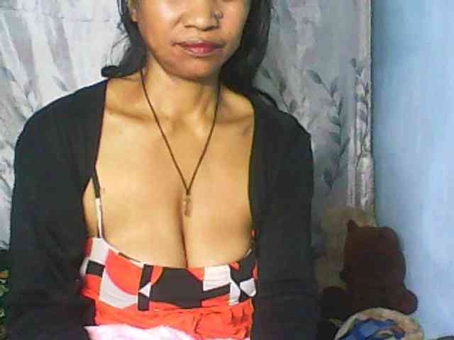 Cute0403 webcam
