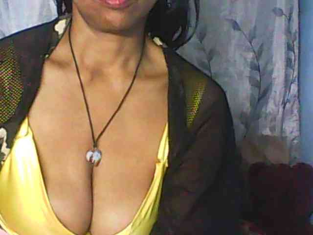 Cute0403 webcam