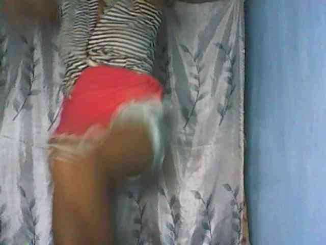 Cute0403 webcam