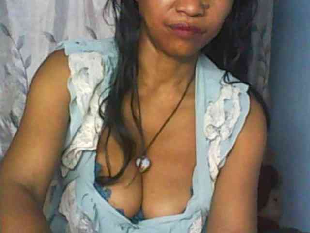 Cute0403 webcam