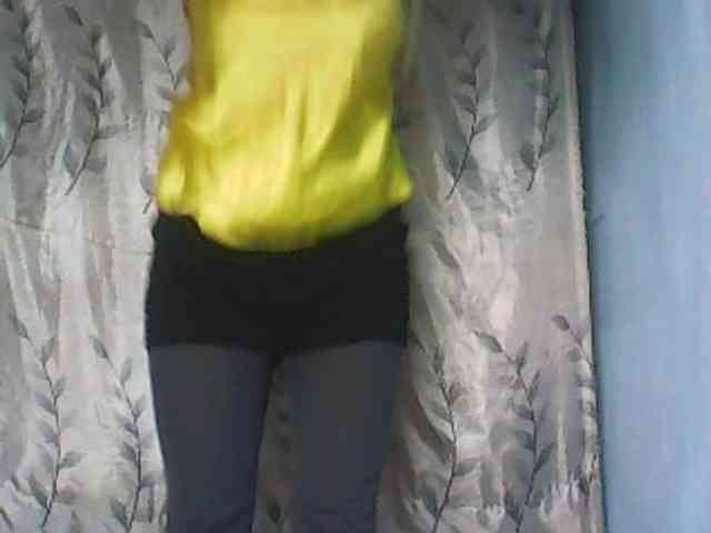 Cute0403 webcam