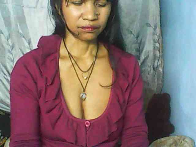 Cute0403 webcam