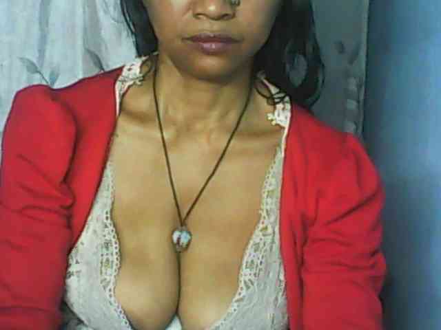 Cute0403 webcam